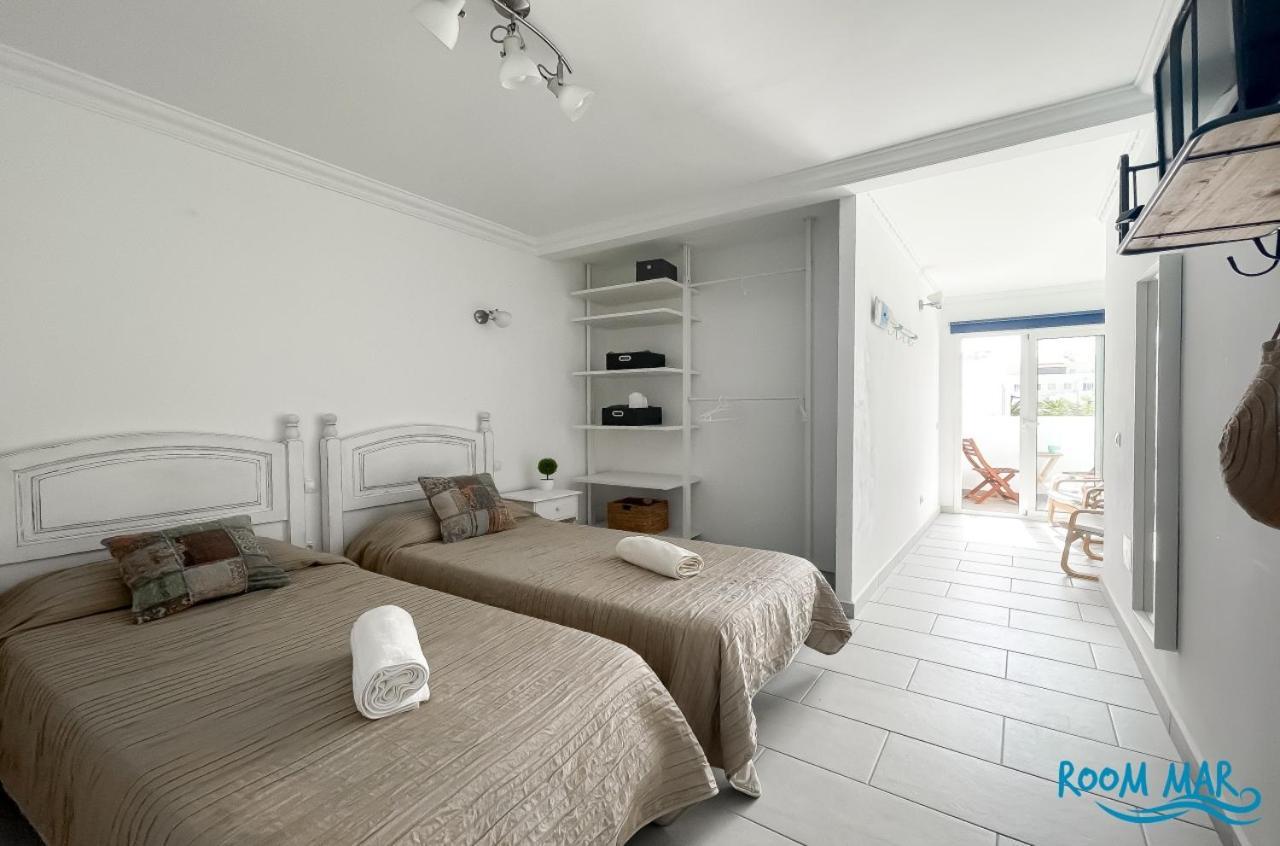 Room Mar Wifi Free , Private Bathroom And Terrace Corralejo Eksteriør billede